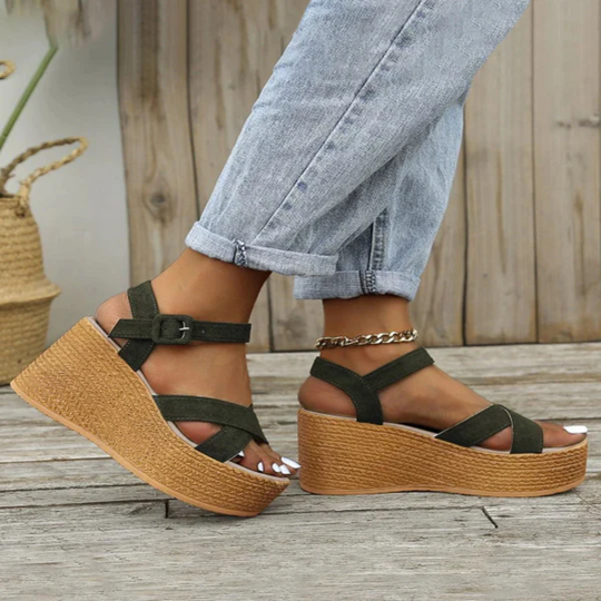 VIDA Wedge Sandalen