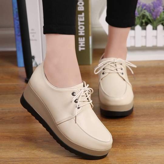 VIDA Moderne Oxford-Schuhe