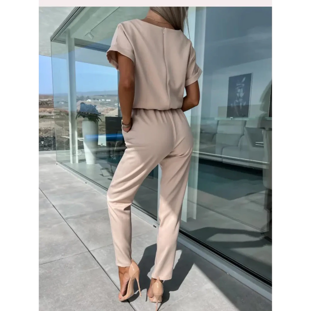 VIDA Jumpsuit | Elegante trendige Latzhose für Frauen