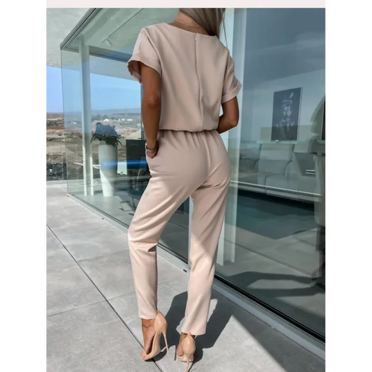 VIDA Jumpsuit | Elegante trendige Latzhose für Frauen